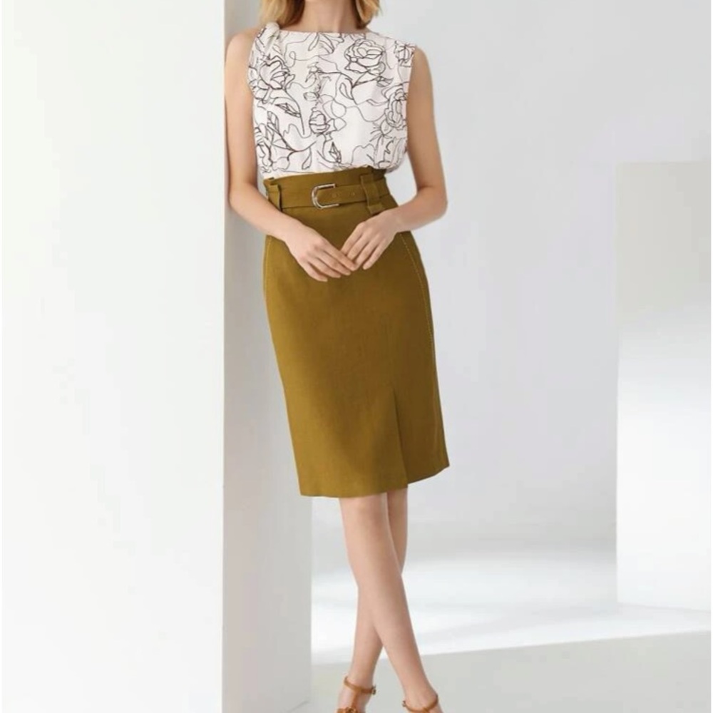 Blouse - Picture 2 of 4